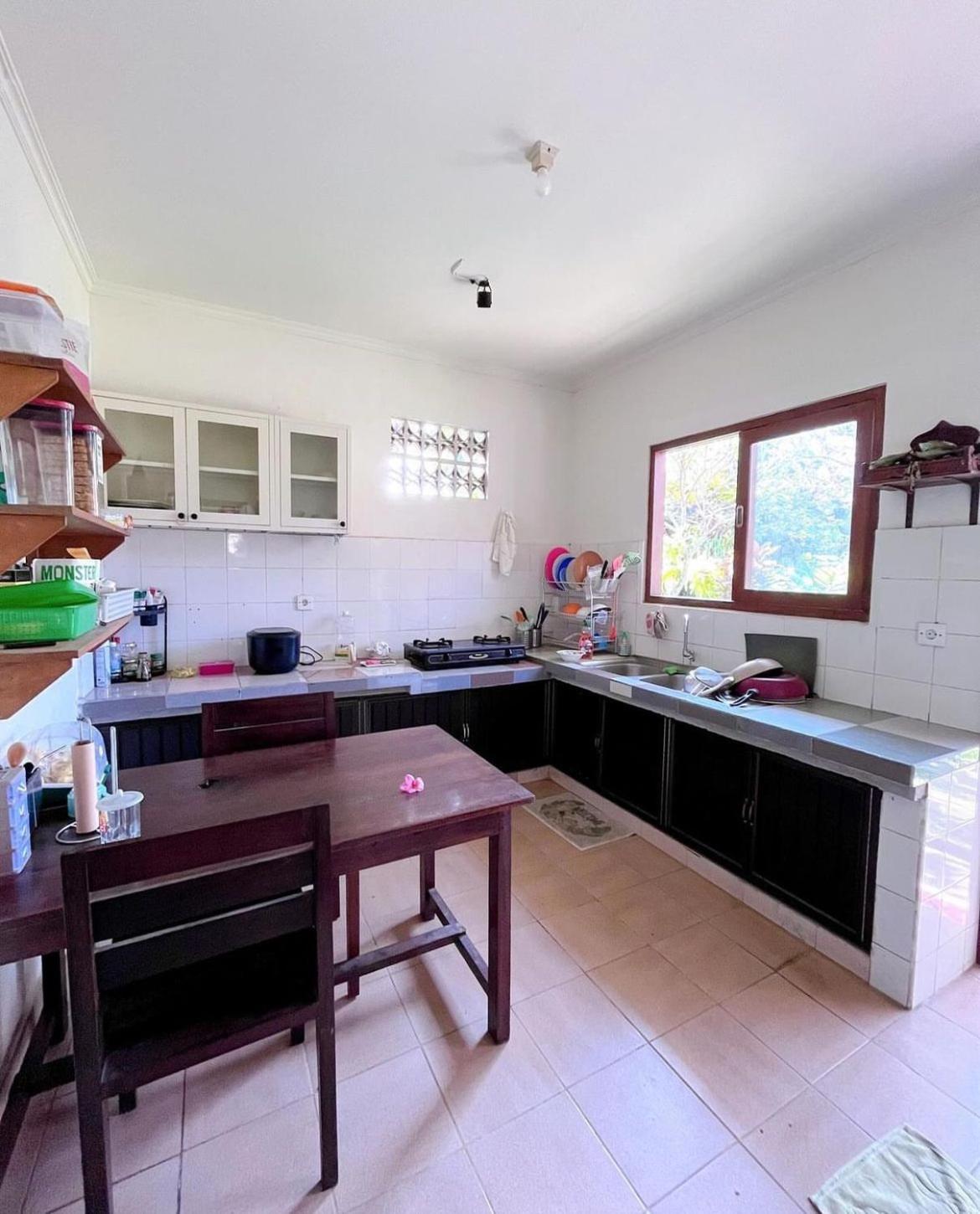 Agung'S Annex Homestay Санур Екстер'єр фото
