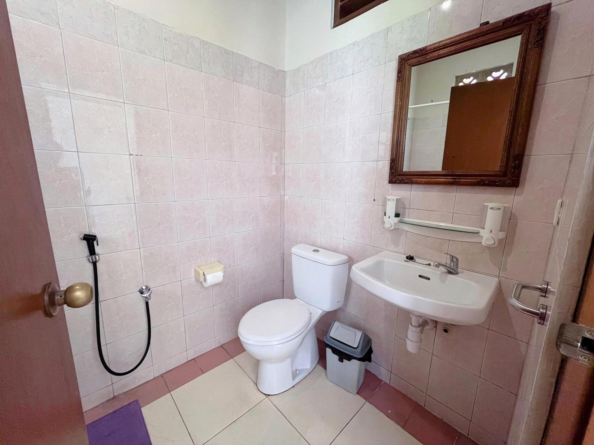Agung'S Annex Homestay Санур Екстер'єр фото