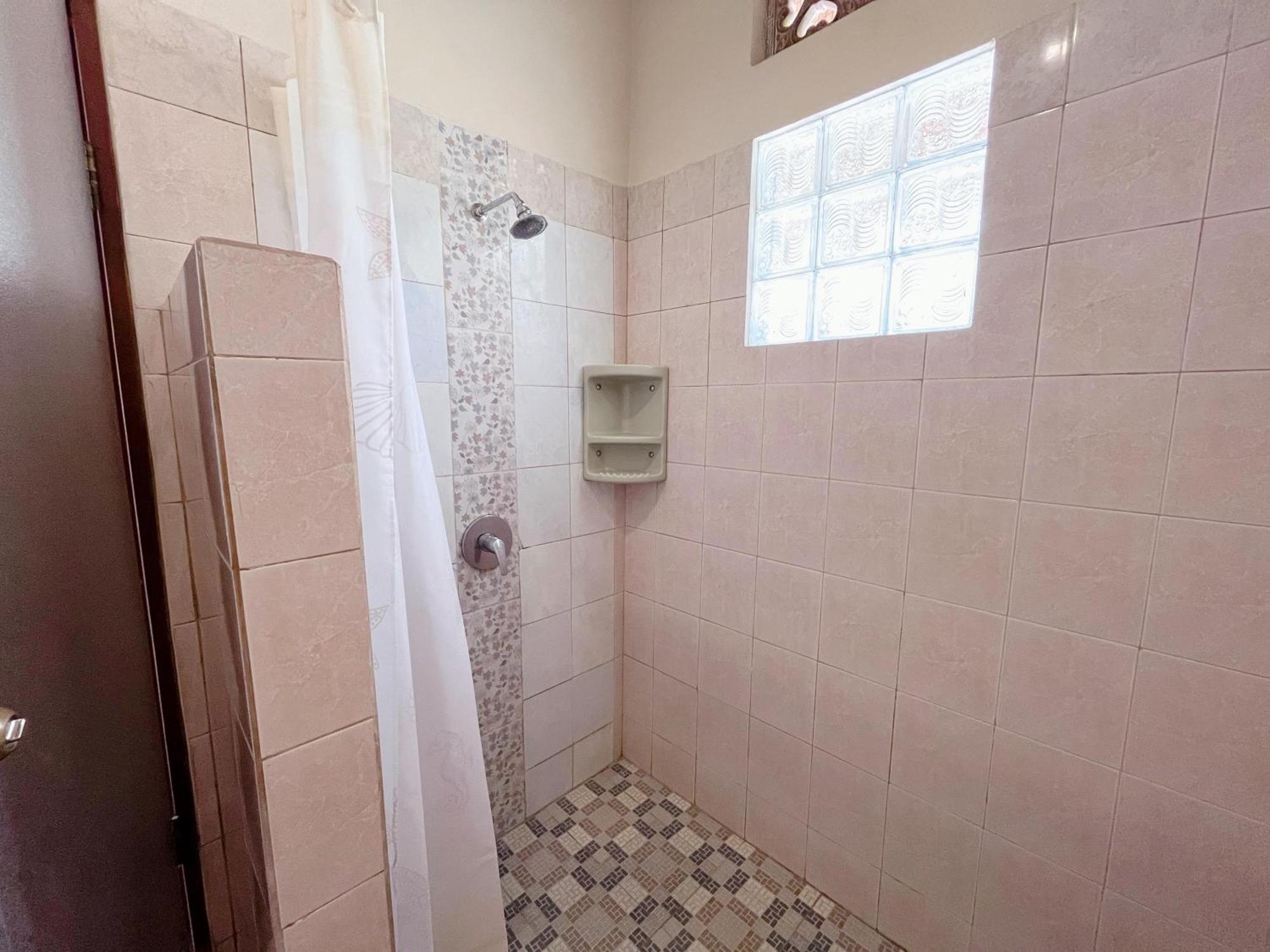 Agung'S Annex Homestay Санур Екстер'єр фото